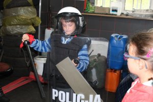 Wspólne działania Policji i Ochotniczej Straży Pożarnej w ramach Akcji „Bezpieczne Wakacje”