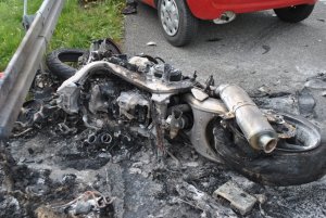 Wypadek na S-1 w Mierzęcicach. Nie żyje 28-letni motocyklista.