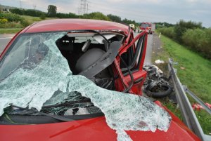 Wypadek na S-1 w Mierzęcicach. Nie żyje 28-letni motocyklista.