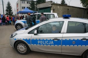 Smoczyca Klara na dniu otwartym w będzińskiej zajezdni tramwajowej