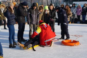 O bezpieczeństwie na lodzie przed feriami