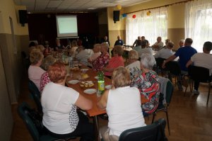 Z malinowickimi seniorami debatowali nie tylko o bezpieczeństwie