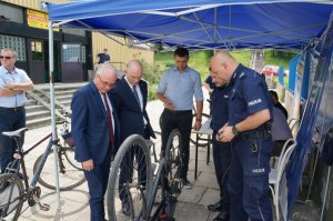 Dzielnicowi zainaugurowali akcję &quot;Grawer&quot;