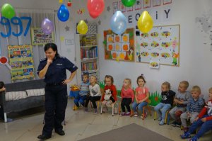 Z pluszową policjantką nie tylko o odblaskach