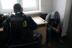 Policjant po służbie zatrzymał kieszonkowca