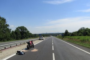 Prędkość przyczyną groźnego wypadku motocyklisty