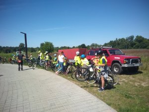 Półkolonie z udziałem będzińskich policjantów oraz strażaków.