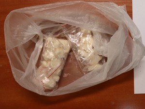 Na zdjęciu zapakowana w workach amfetamina.